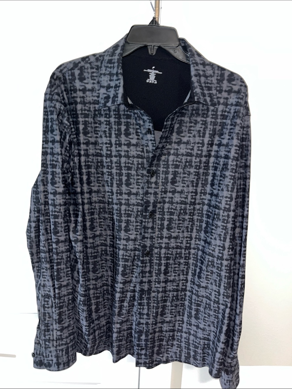 Fabletics Shirt Mens Long Sleeve Casual Button Down Camo Camouflage Style Shirt